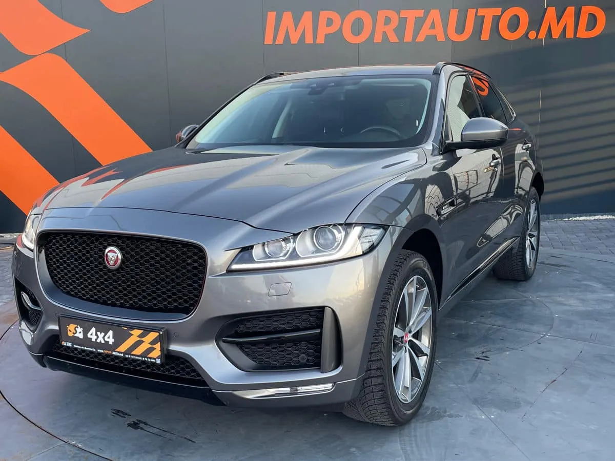 Jaguar F-PACE