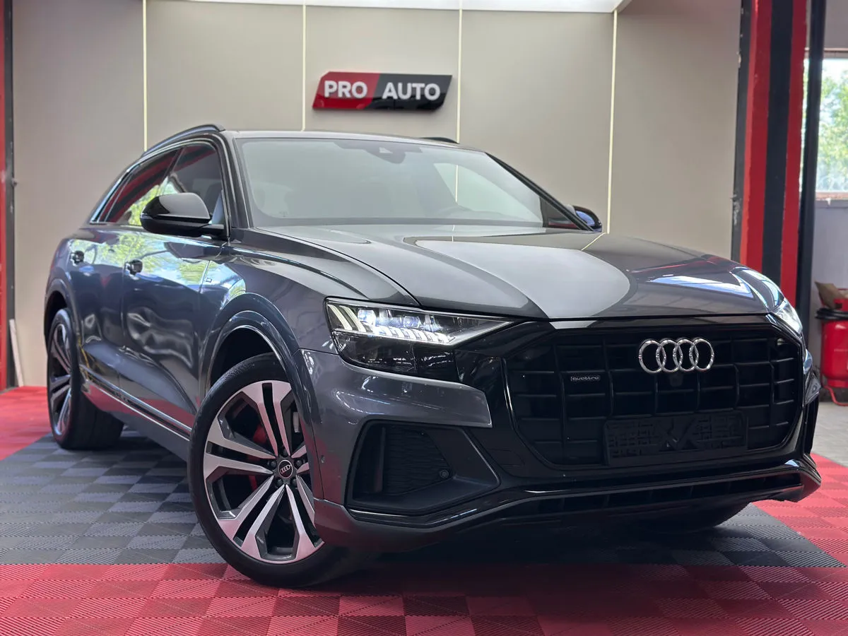 Audi Q8