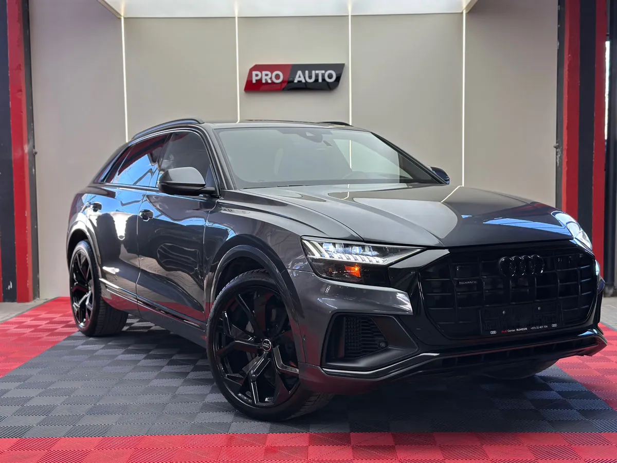 Audi Q8