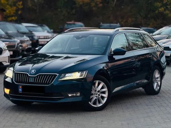 Skoda Superb174797, Benzină, Automată
