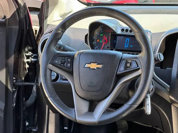 Thumbnail 10