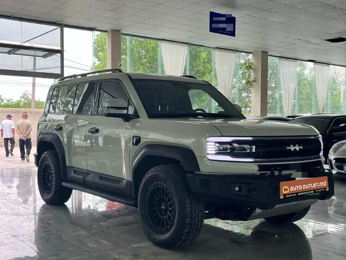 BYD Leopard 5 (4x4) 2024