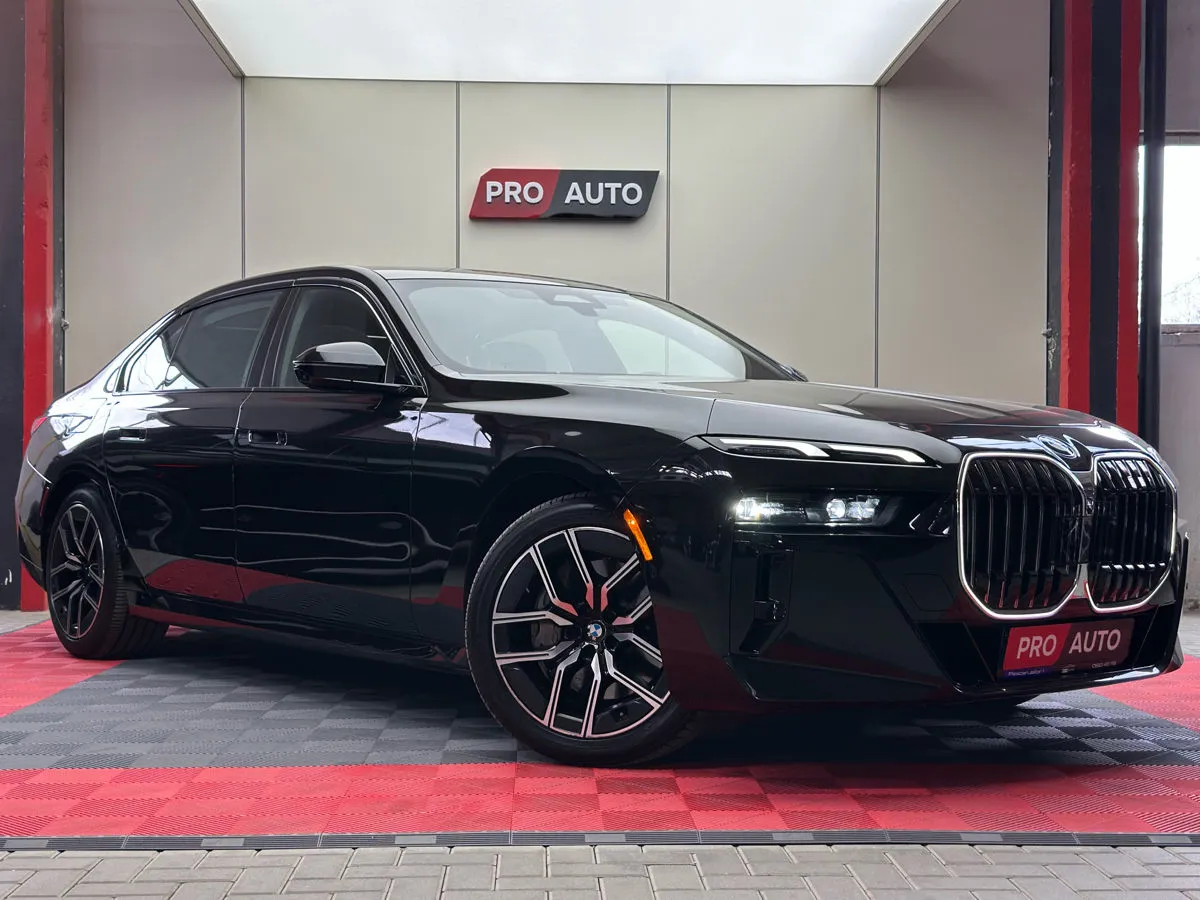 BMW 740i G70 2023
