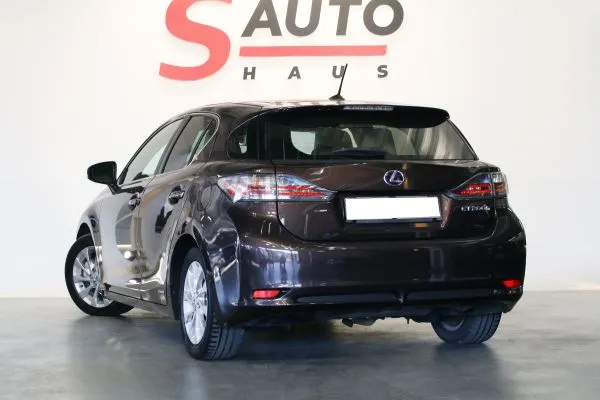Lexus CT Series180000, Hybrid, Automată