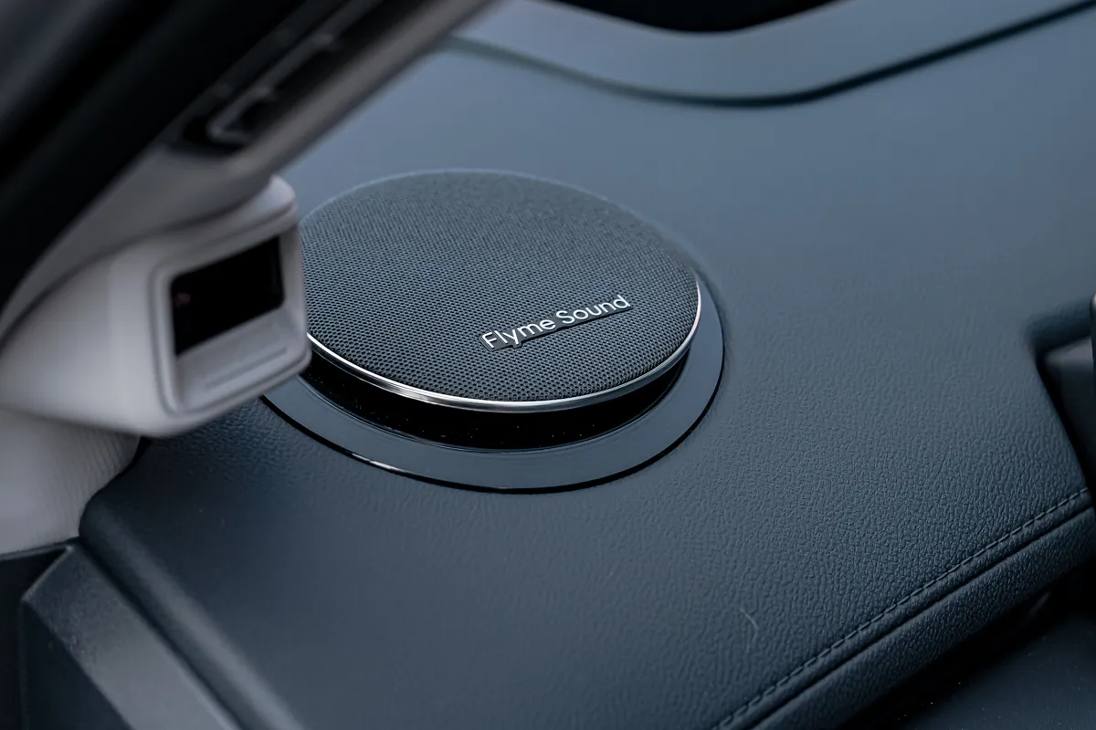 Thumbnail 17