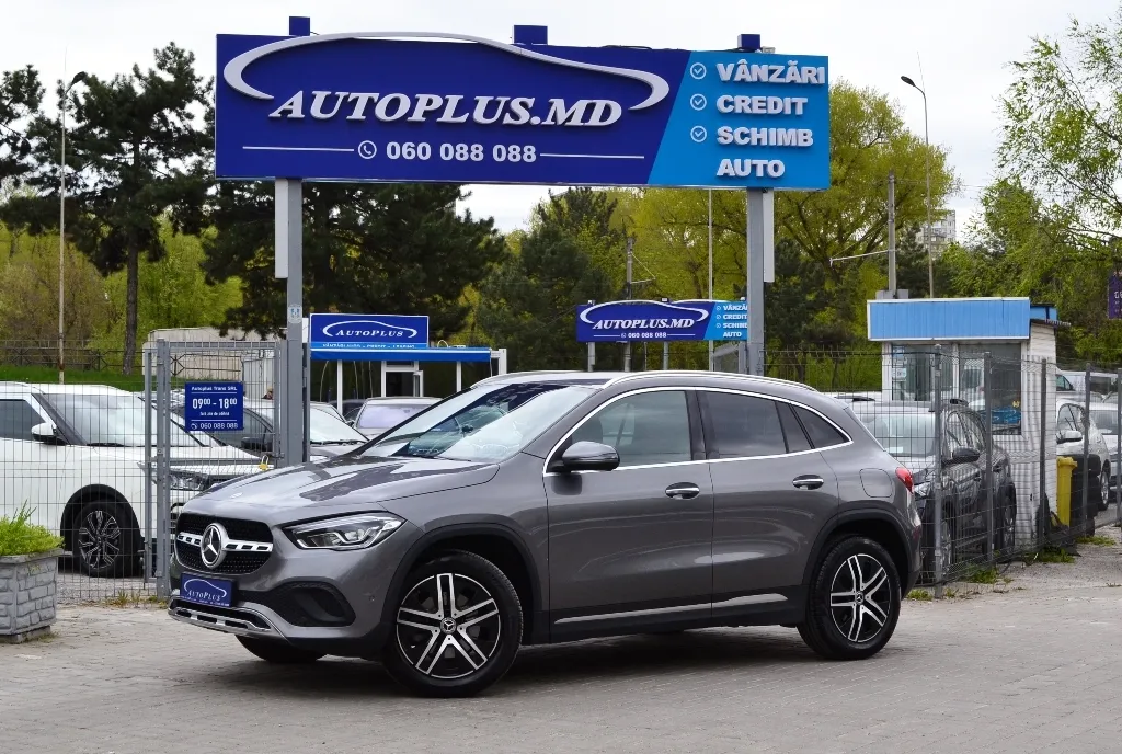 Mercedes GLA200