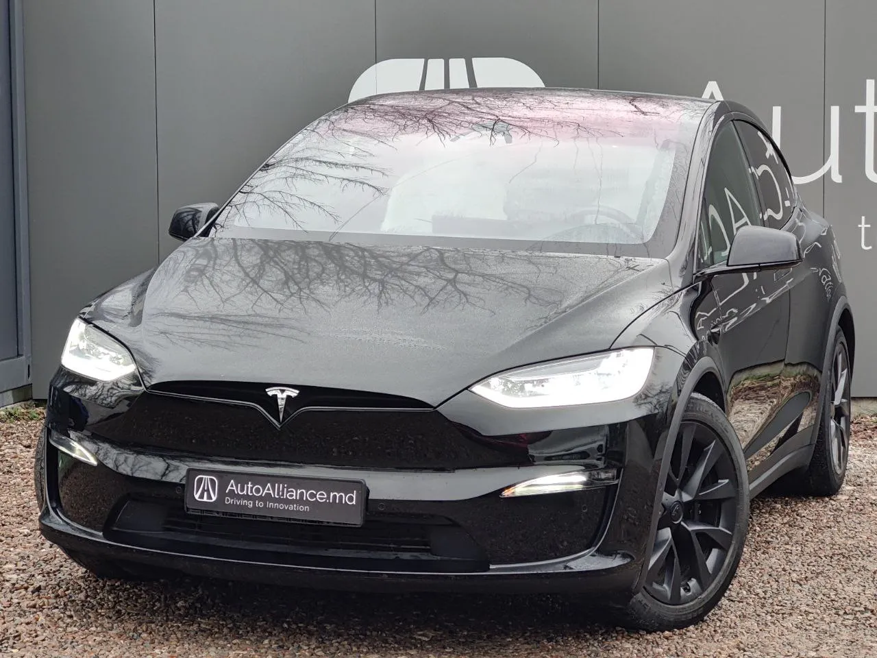 2023 Tesla Model X Long Range