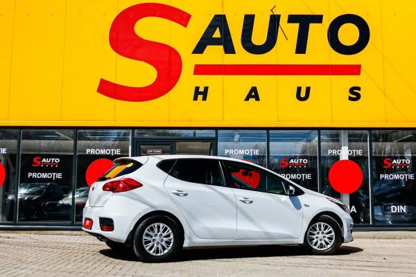 KIA Ceed61000, Benzină, Mecanică