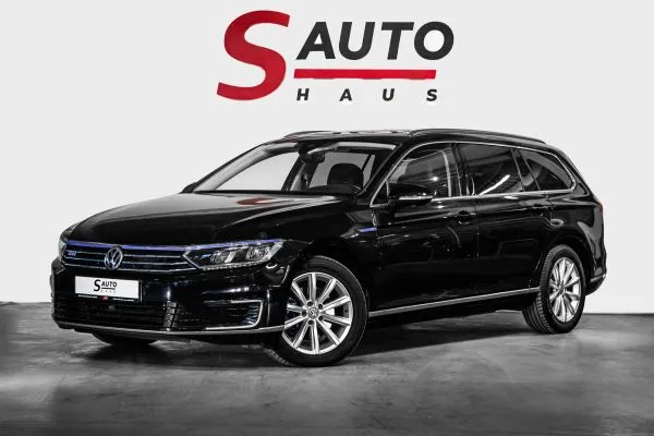 Volkswagen Passat171000, Plug-in Hybrid, Automată